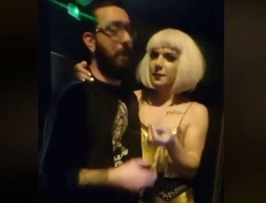 Όταν ο ληστής του κοσμηματοπωλείου συμμετείχε σε παράσταση που έλεγε ότι «Η Μακεδονία ανήκει στα αρχ… μας» (βίντεο)